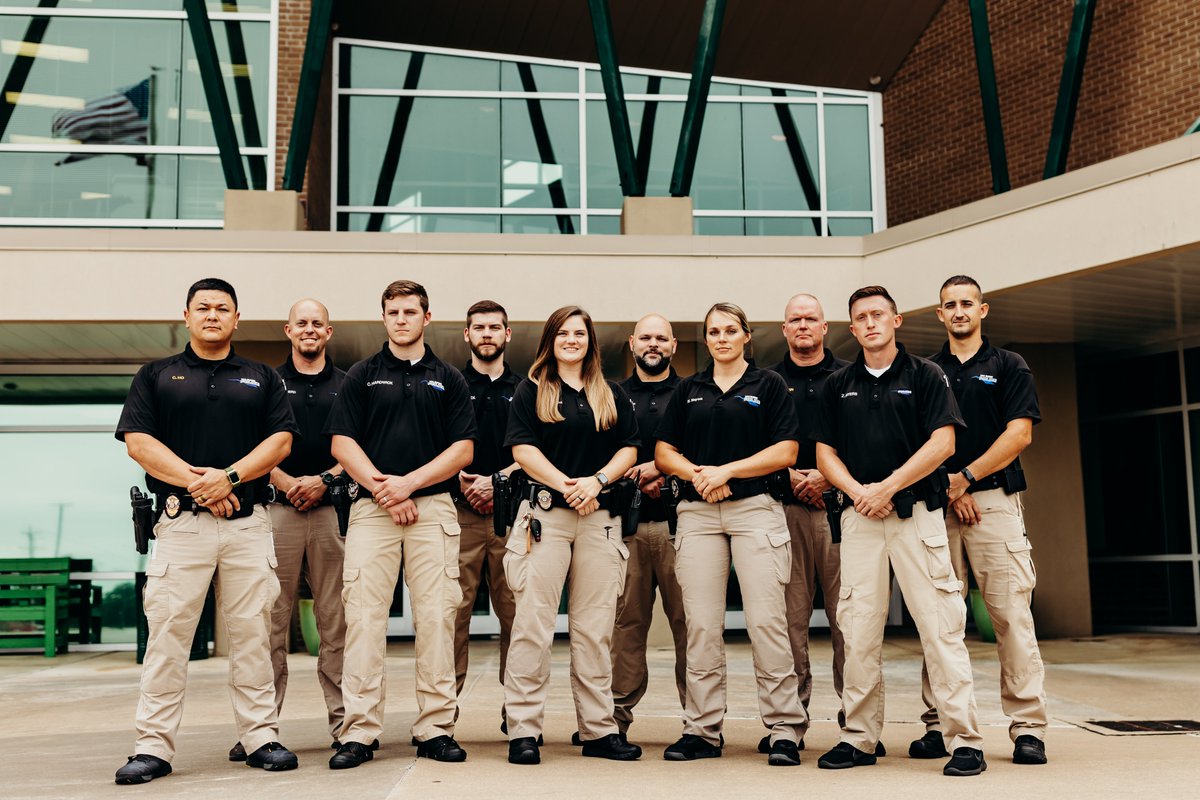 To kick off #SafeSchoolsWeek, we want to recognize our amazing School Resource Officers (SROs)! VBSD proudly employs a full-time SRO at every campus. We are grateful for their commitment to keeping our schools safe &amp; helping our students succeed! #PointerPride #PointerPolice