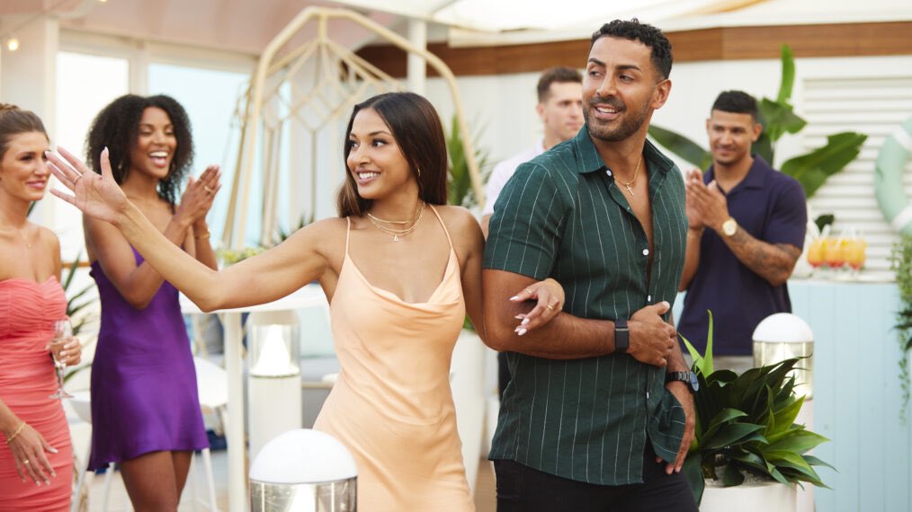 dc408dxtr's tweet photo. NEW @ #DCBLOG
While you were waiting for #TheChallenge38, a bloodline of a series alum & an ex of one of this year’s challengers popped up on the TV dial… hop aboard The #RealLoveBoat as Theresa’s brother Michael seeks to find true love in paradise ❤️🛳️
https://t.co/6PdjEZvLtZ https://t.co/OxcbK0Oyht