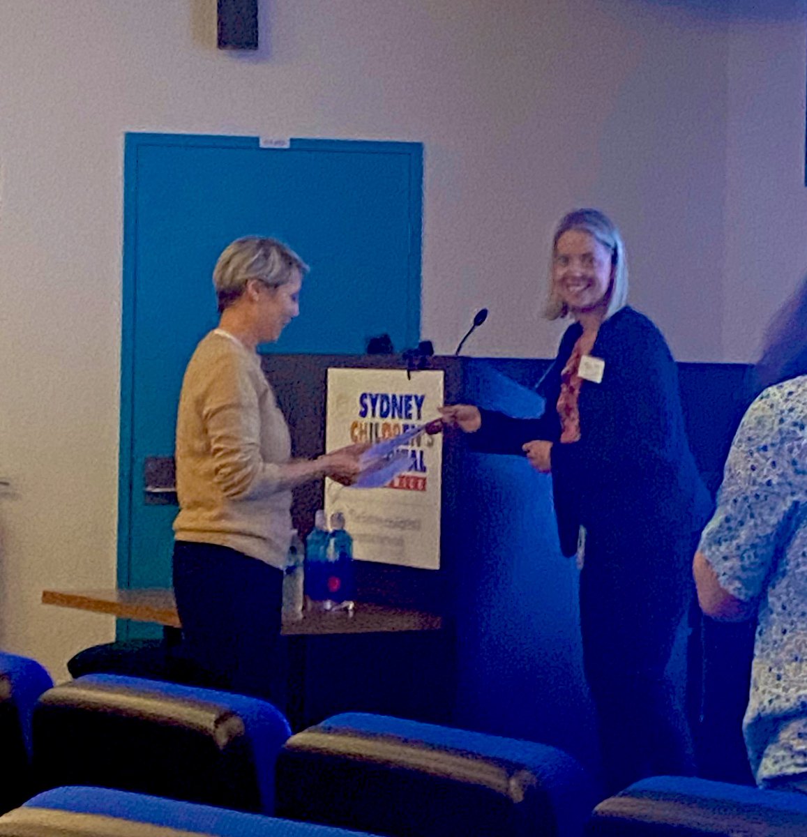 Jennifer L Hudson (@jenlhudson) on Twitter photo Congratulations <a href="/SophieH_Li/">Sophie</a> for winning the ECR rapid talks at #developingbrain2022 #schnkids #kidsresearch - an outstanding presentation. <a href="/alizaws/">Aliza Werner-Seidler</a> <a href="/blackdoginst/">Black Dog Institute</a> Congratulations <a href="/SophieH_Li/">Sophie</a> for winning the ECR rapid talks at #developingbrain2022 #schnkids #kidsresearch - an outstanding presentation. <a href="/alizaws/">Aliza Werner-Seidler</a> <a href="/blackdoginst/">Black Dog Institute</a>
