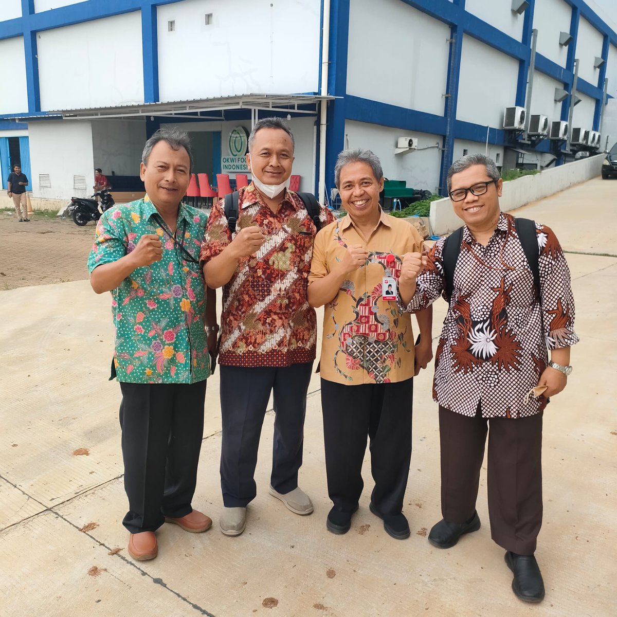 Bagi UMKM yang ingin membeli Lisensi Teknologi Pengemasan atau memproduksi Makanan Lokal Nusantara dan dikemas bisa menghubungi saya....