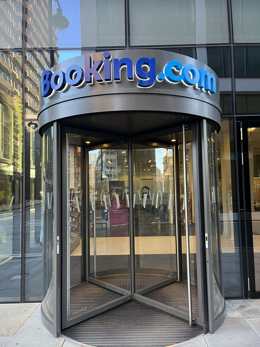 TawfeeqBabou's tweet image. At the brainstorming stage of our @MancTechFest Hackathon today 😁, got some great minds collaborating on our Tech For Good challenges today.

@Planisware Team all hands-on in supporting these ideas today 🙏🏼🙌🏼

#ManchesterTechFest #Hackathon #TechForGood