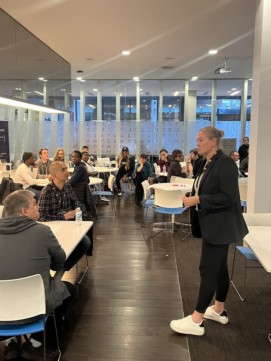 TawfeeqBabou's tweet image. At the brainstorming stage of our @MancTechFest Hackathon today 😁, got some great minds collaborating on our Tech For Good challenges today.

@Planisware Team all hands-on in supporting these ideas today 🙏🏼🙌🏼

#ManchesterTechFest #Hackathon #TechForGood