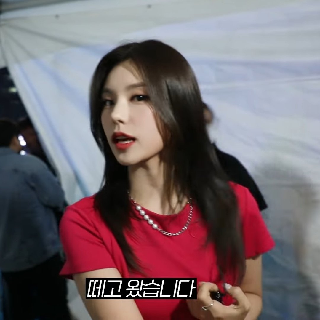 중단발 예지 미모 실화야....?