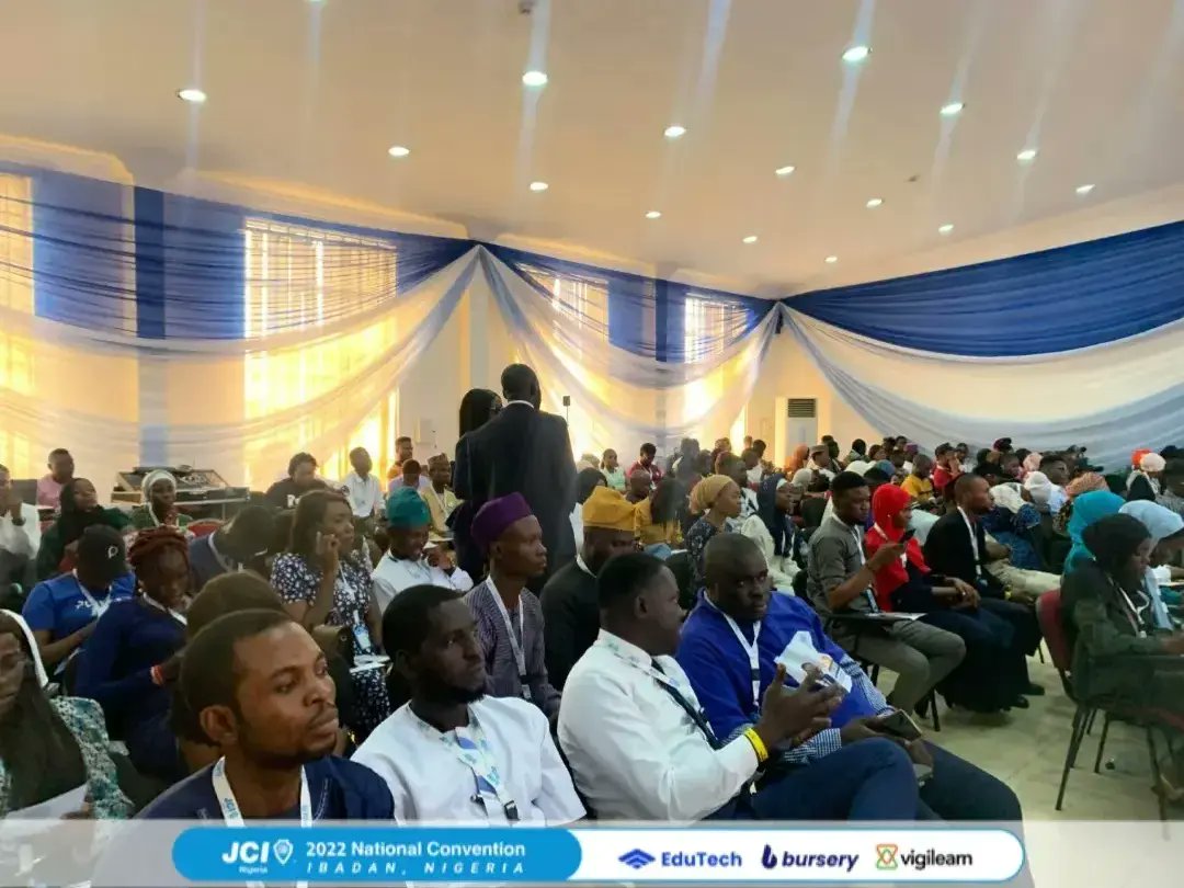burseryloans's tweet photo. We had the luxury of meeting outstanding young minds at the JCI national conference in Ibadan on Friday, and we had the opportunity to inform them about our numerous loan alternatives.

Thank you JCI for having us!!!!

  #bursery  #loans #ibadan #jci https://t.co/KuRrDWNbHb