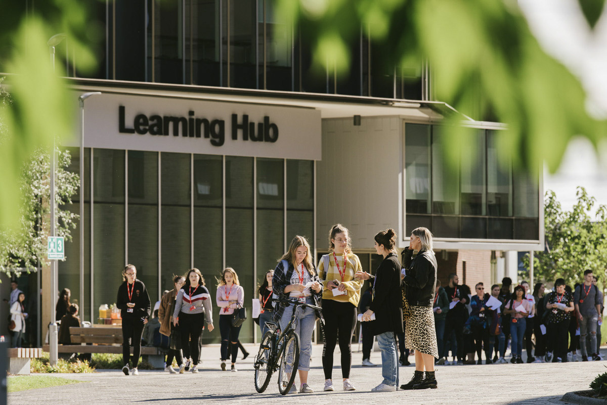 "It is our duty to ensure students and staff are able to weather the #costofliving storm over the next few months and beyond."

<a href="/bradshaw5923/">Becky Bradshaw</a> blogs in <a href="/Wonkhe/">Wonkhe</a> about how we are helping during turbulent financial times.

bit.ly/3eEwZKF