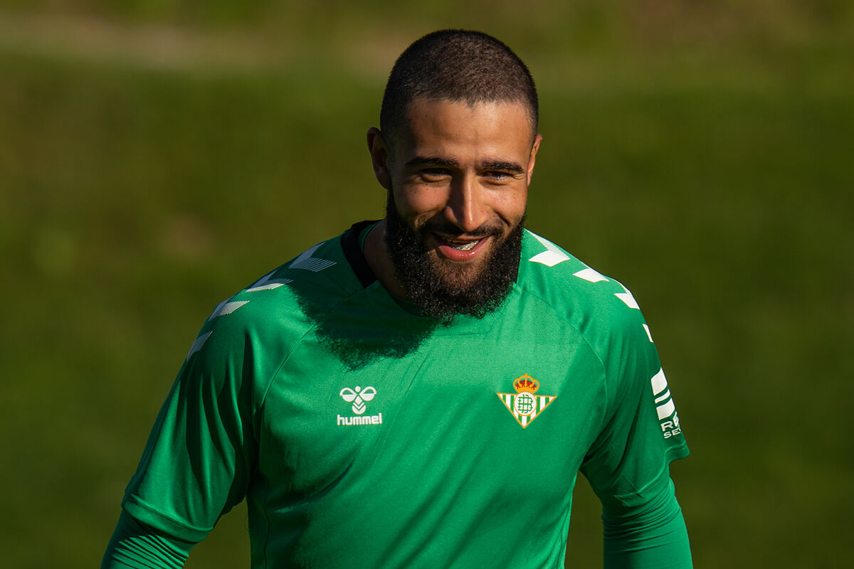 blacked_98 on Twitter "RT blacked_98 Fekir avanza en su recuperación