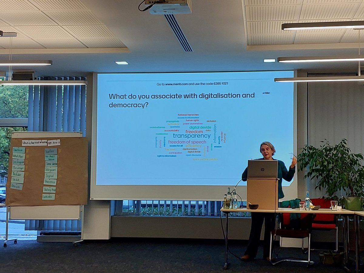 SimDhingra's tweet photo. Attending the stimulating session with the #MGGNetwork on Data economy, Privacy and Social Media by @SchneiderIngrid at @IDOS_research 🕸👩‍💻📊 https://t.co/elAiv7s98i