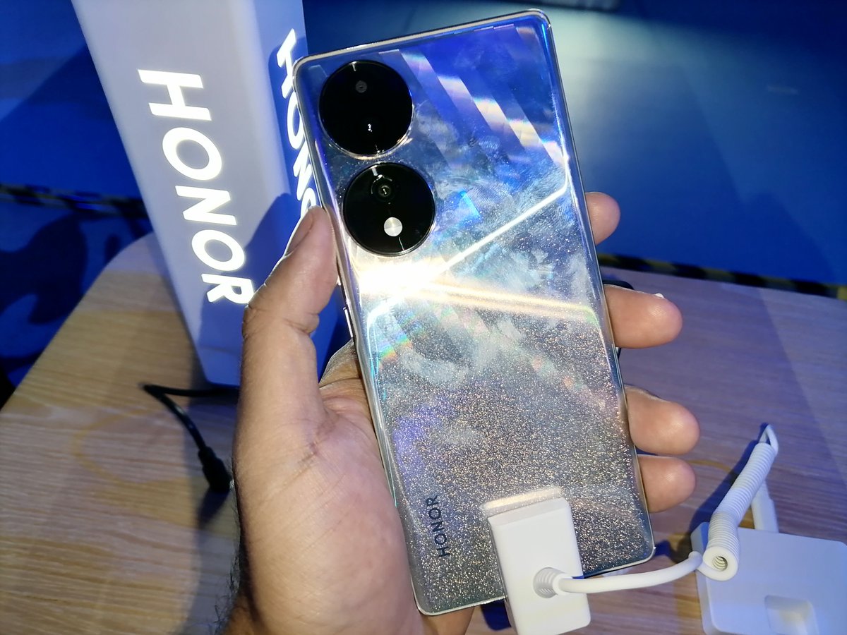 fpjjr's tweet image. Here at the launch of the Honor 70 5G, another great phone with great cameras, power and processing!
@honorph 
#Honor70
#Honor705G
#TechManual