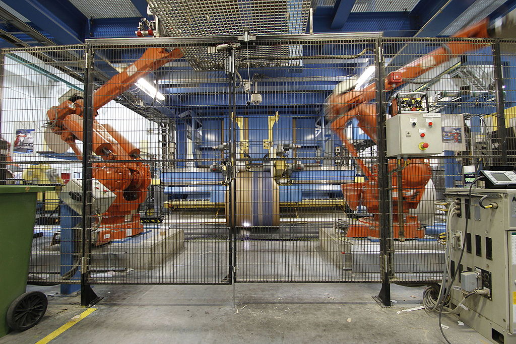 belberlin_'s tweet photo. Are these industrial robots safe? Do you know why or why not? Tell us if you got it right in the comments after taking this week's quiz!

https://t.co/c1lthVjOrB

#safeornotsafe #simplysafe #BELberlin https://t.co/VwnwS1hRBS