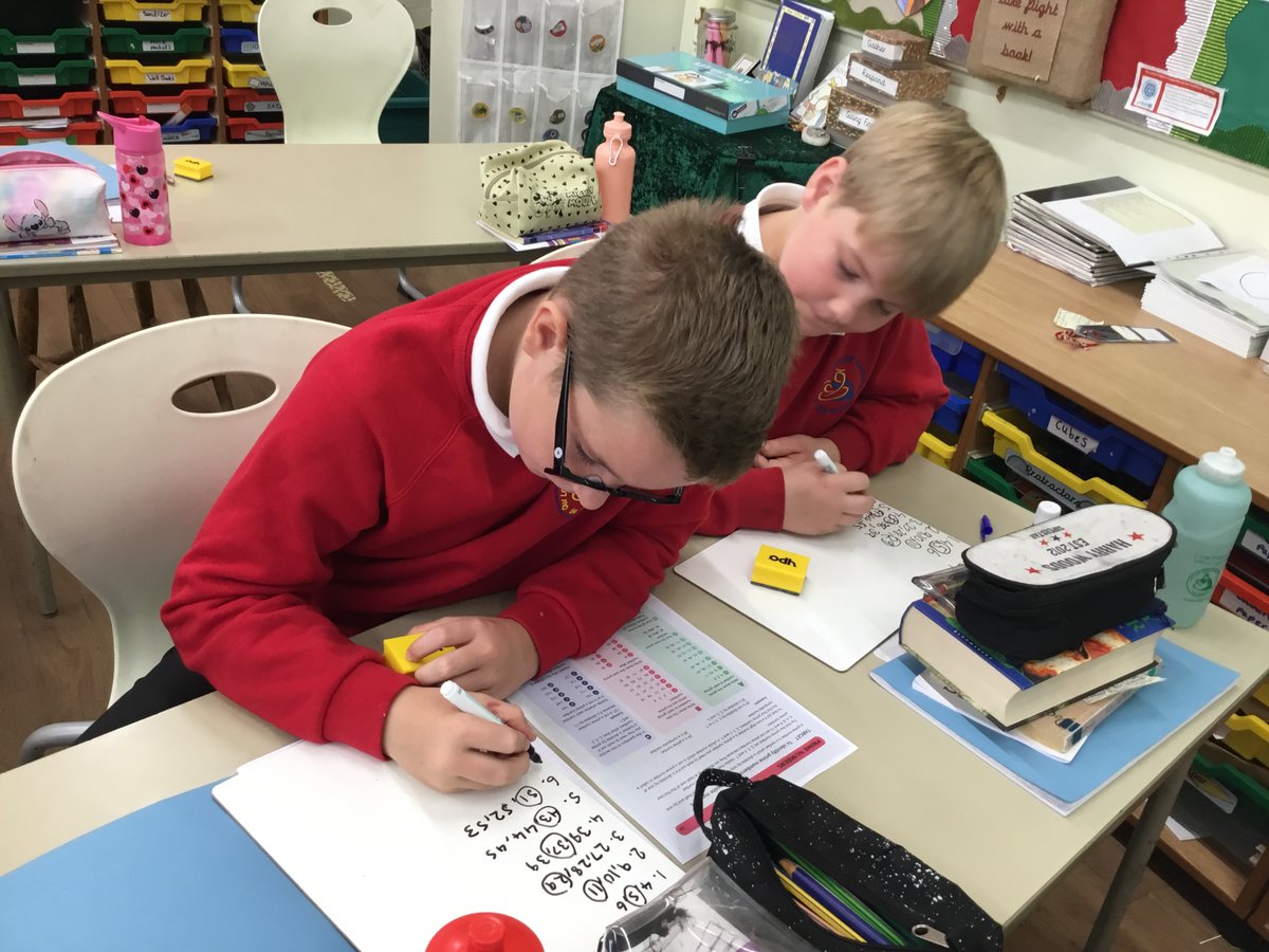 OLQM_EshW's tweet photo. Class 4 have been learning about prime numbers. They worked in pairs to complete questions and then fed back their answers to the class. #Article28 #Article #C4Maths https://t.co/vwk7exPiKs