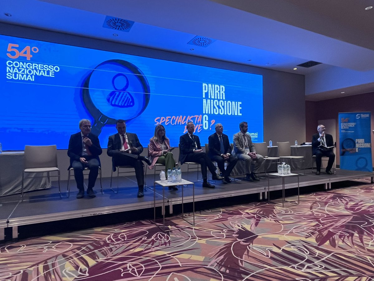 AssoprofSumai's tweet photo. Ass. @raffaeledonini al 54° Congresso #Sumai: “L’Italia deve crescere insieme altrimenti é inutile di parlare di servizio sanitario nazionale”
#54congressosumai #pnrr #specialisti #ambulatotiali #territorio #medici #odontoiatri #biologi #psicologi #chimici #veterinari #ssn https://t.co/5OJMhyVUrI