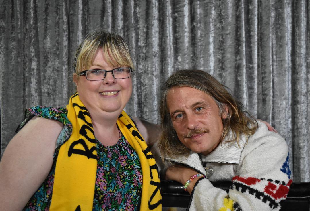kezinit's tweet photo. @OfficialMarkO It was a phenomenal night! Last night you beat our hearts! Thank you for sharing a piece of your world with us. Forever grateful to hear your incredible solo material again. The nostalgia had me in tears at times. Forever a Boogie Believer xxxx https://t.co/vO9ez1Rkvi
