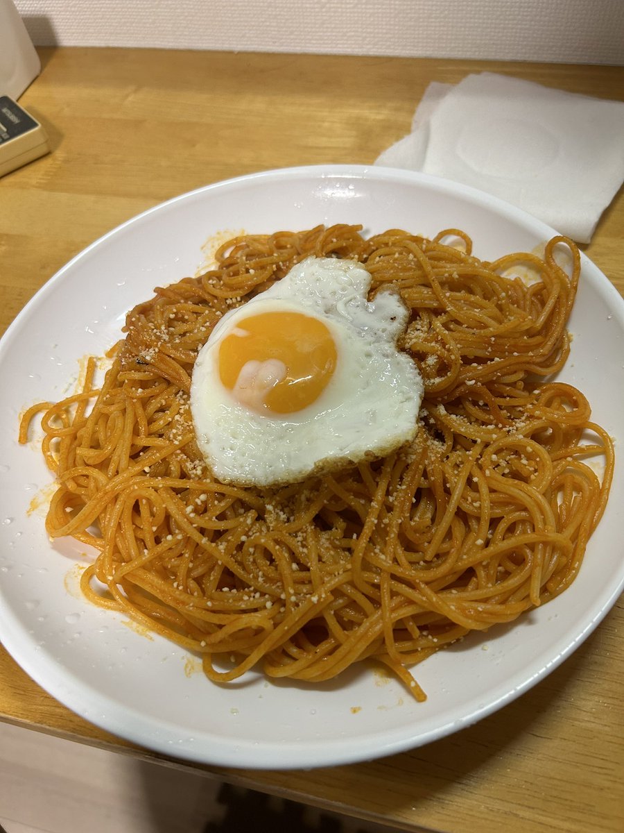 yuzu100's tweet photo. 夕飯 https://t.co/uvfMYv15fm