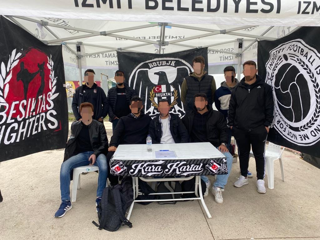 KOUBJK1903's tweet photo. Standımız Umuttepe kampüsü B kapısı önünde gün boyu açık olacaktır Beşiktaşlı dostlarımızı bekliyoruz.

#KOUBJK https://t.co/JPmGGhKNLs