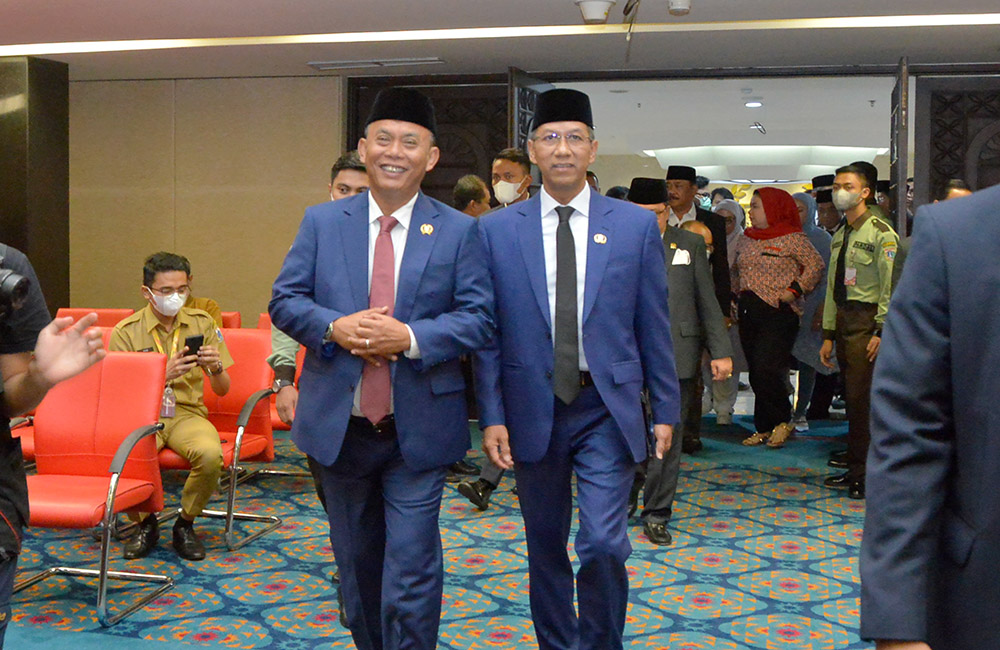 dprddkijakarta's tweet photo. Momen Pj Gubernur Perdana Hadiri Paripurna DPRD DKI Jakarta
#DPRDDKI #DKIJakarta #PjGubernur #jakartainfo #jakartaupdate #jakartanews https://t.co/T0YHfgpTIt
