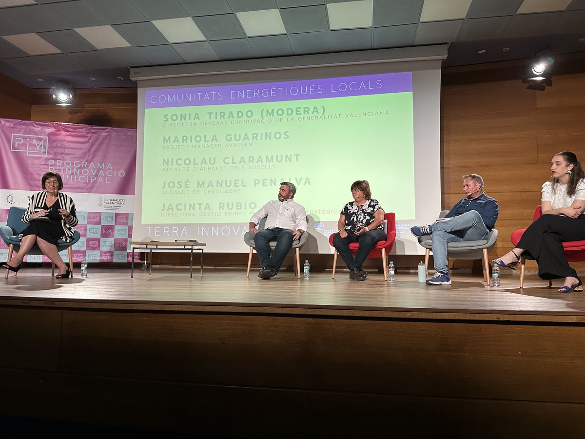 Escoltant experiències de les Comunitats Energètiques Locals de Crevillent , Albalat dels Sorells.
PIM# <a href="/fvmpendirecto/">FVMP</a> <a href="/CompromisFVMP/">Compromís FVMP</a>