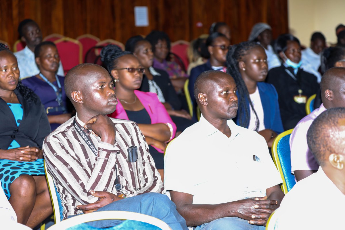 KSGBARINGO's tweet photo. A cross-section of members of the team behind continued service provision at the Campus during a sensitization on strategies to elevate customer service. 👐
The meeting was led by the Deputy Director, Mr John Napoo.
#teamKSG https://t.co/uFt1JPhlUF