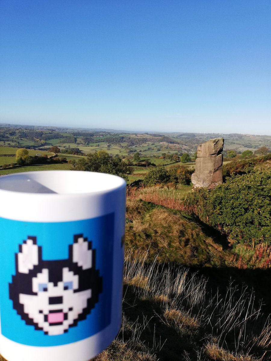 RoboHos_'s tweet photo. @hoskytoken @danksy__
Big thanks to both @BraveHeartStak3 @BallarieD for my new Doggo. We went for a walk in the hills this beautiful autumn morning. He won't fetch a stick but he holds the peg pretty good. https://t.co/3YWsZKkpsg