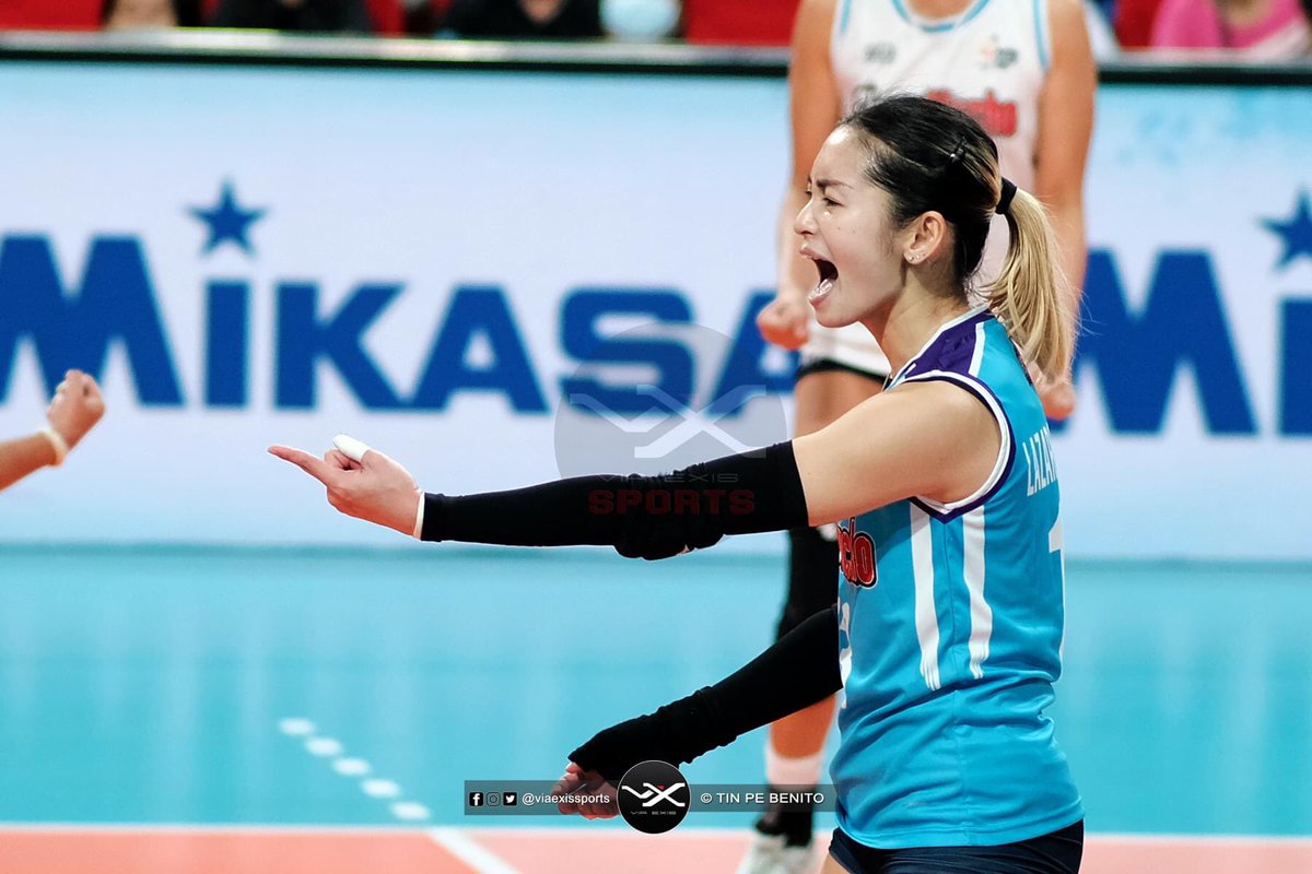 praying for another W ! injury free game, iron eagle and the rest of the titans < 3