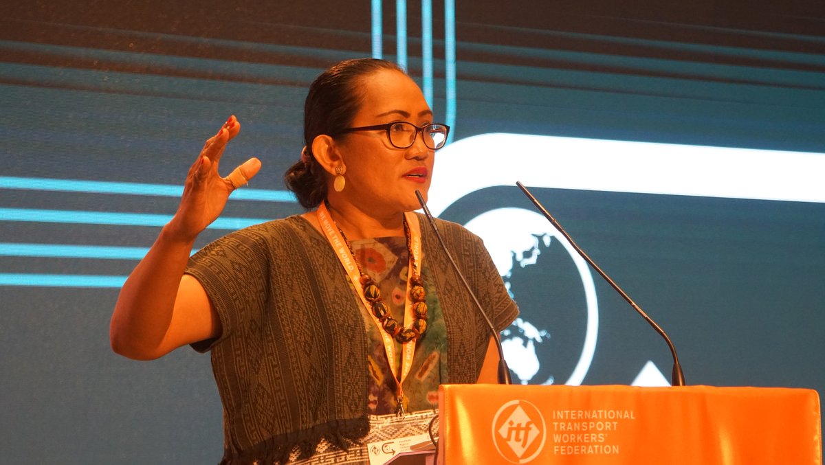 ITFglobalunion's tweet photo. Aviation & tourism unions at #ITFAP22 have spent today strategising to win a #NewDealForAviation & a tourism industry that recognises the #PeoplePowerPlanet. We are fighting for sustainable industries & respect for the workers who power them. #WeMoveTheWorld https://t.co/2H2yef5SFs