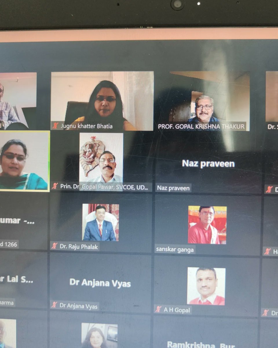 ctpdin's tweet photo. 2nd Day /session of 10 Days Faculty Development Programme was conducted on 16th October 2022 in the august presence of today's esteemed Resource Person /Expert Speaker Prof. Vishal Sood Professor &amp; Dean School of Education Central Univ Of HP
#FDP #nationallevelprogram #SDRF #CTPD https://t.co/L8GI392lPY