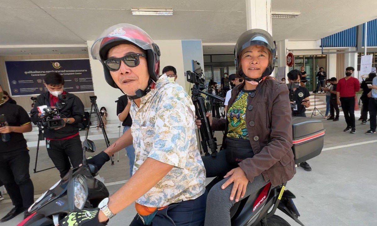 Stardog94235950's tweet photo. My hero 👏🏻🤍 #ศรีสุวรรณ #เดี่ยว13 https://t.co/t8u9ybg9iW