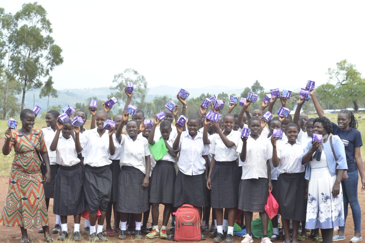 CommConnect9's tweet photo. Through our Education Initiative, Community Connect held a literacy event to promote reading among 140 students at Kalii Primary School in Uriri Sub-County, Migori County. The event addressed the activities which students can engage in to improve their reading skills and expand https://t.co/wEnqY0jvoQ