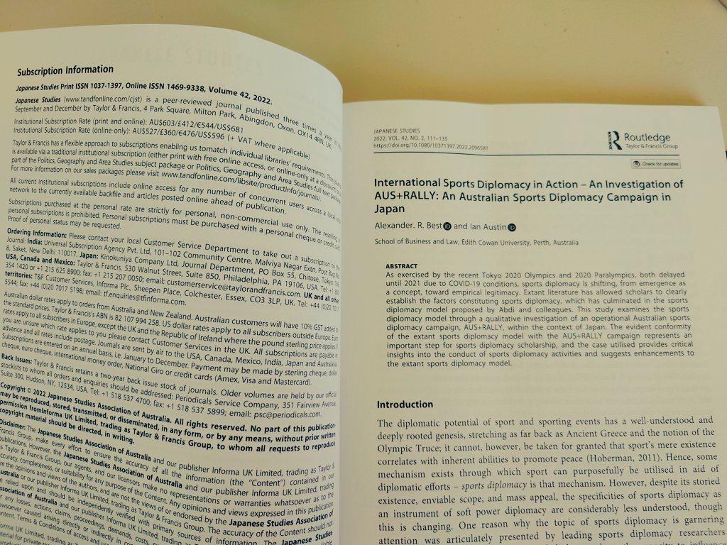 Alex_the_Best27's tweet photo. Received a printed copy of Japanese Studies, nice surprise and some front page material. Straight to the pool room🎱 https://t.co/WQtaCWGNfY https://t.co/5x2ihsd0mx