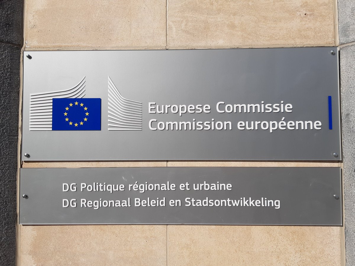 In personal news: glad to work for <a href="/EUinmyRegion/">EUinmyRegion🇪🇺</a> 🇧🇬🇭🇺🇸🇮 unit under the guidance of wonderful <a href="/AgnesMONFRET/">Agnès MONFRET</a>.
Great task to help enhance the lives of #EU citizens wherever they live. #CohesionPolicy 🇪🇺
N.B. This account remains focused on my private scholarly interest (see profile)