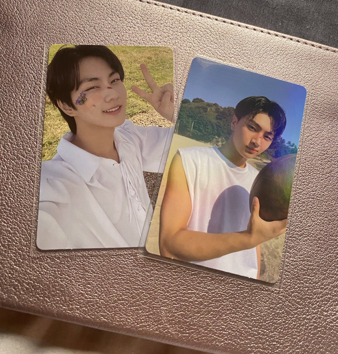 4crownzz's tweet photo. wts lfb ph 

Jay sando/braso &amp; won yet selca

- onhand, mint condi
- strictly sold as set
- payo
- ₱350ea 
- gcash
- fe, ggx, jnt 

🏷️: wts lfb enhypen ph jungwon heeseung jay sando braso ody holo jake sunghoon sunoo   ni-ki poca pc won yet selca https://t.co/Wes6NNkVZn