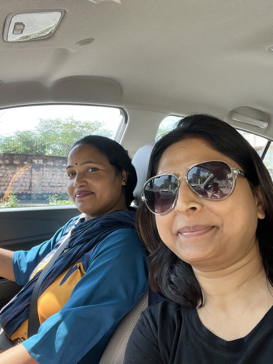 novanitea's tweet photo. Uber impresses me with a woman driver in Jaipur . #gigeconomy #womaniya #marketplaces https://t.co/0fkst5HbE3