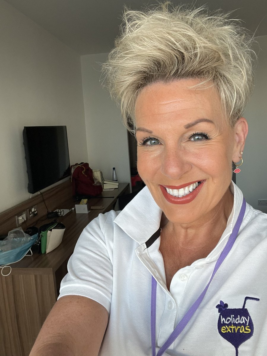 LGJHX's tweet photo. The only way to start a good day at conference is with a workout! Feeling tiptop and ready for my day with @MidcountiesPTA #PTAXTogether β¦ @HXAgents supportive g all of you in Malta and beyond! https://t.co/QQHrfsUGSW