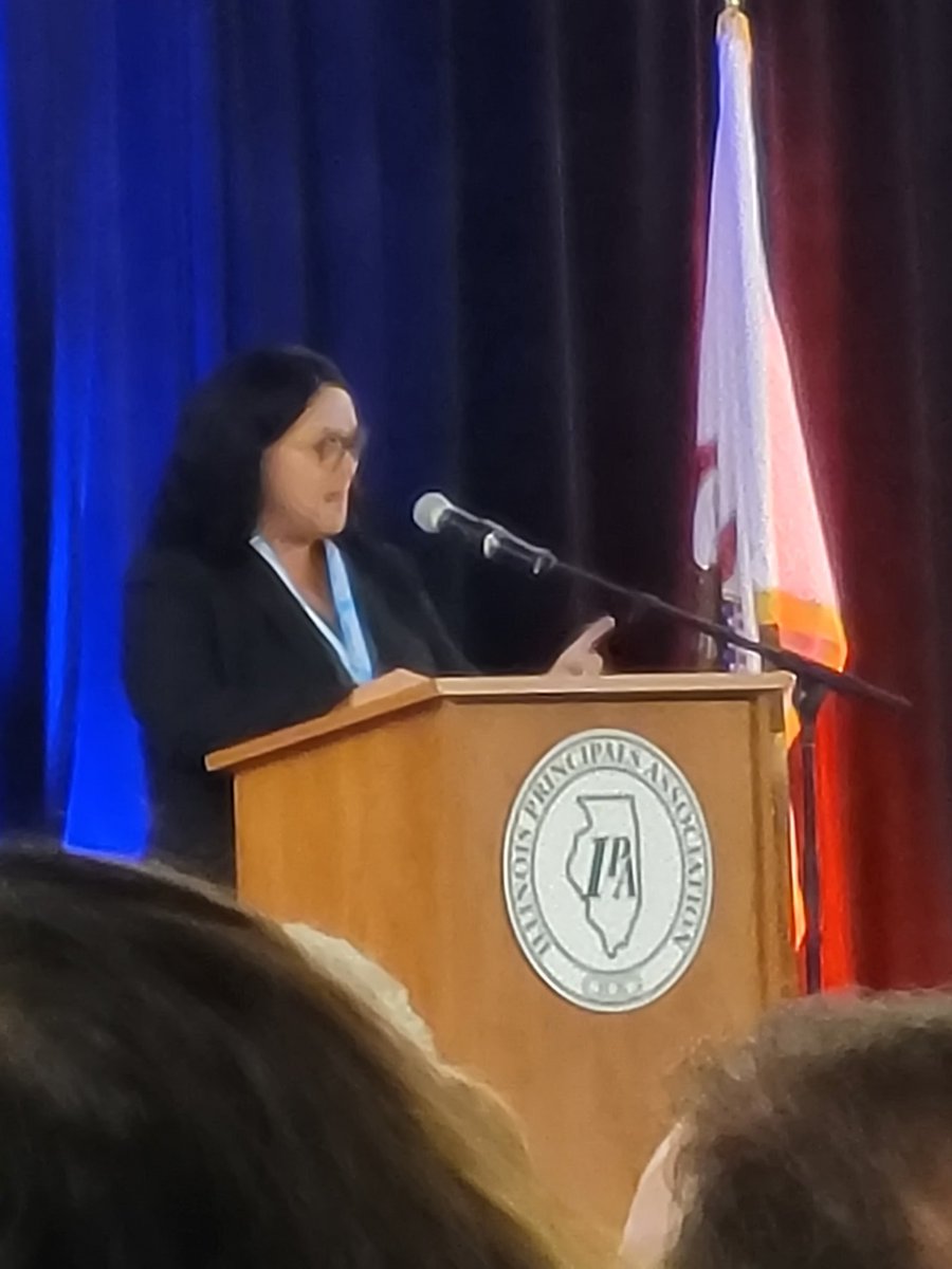 CohorstTabatha's tweet photo. Sharing the state of Education in the State of Illinois  #LeadersofHope2022 https://t.co/TZ4lb54kUV