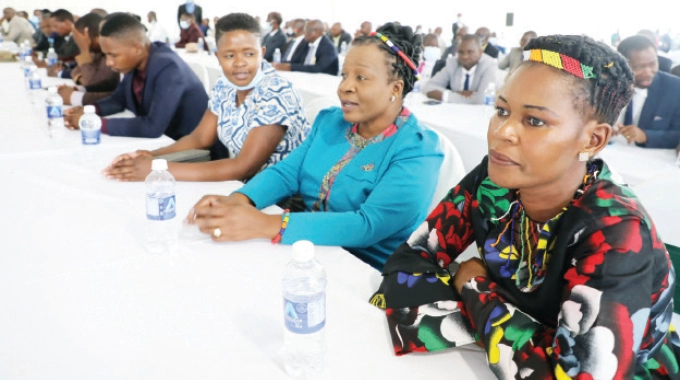 BulawayoZoom's tweet photo. Traditional leaders to take charge of ceremonies!
From right Chief Ndube from #Filabusi, Chief Mabhena from #Nswazi of Mat South Province & Chief Mathe follow proceedings during the #Gukurahundi Indaba at State House in #Bulawayo yesterday @citezw @LupaneS @womensvoicezw https://t.co/6PF6tNybzR