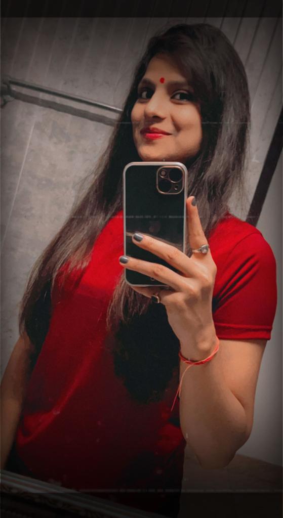 Bholi_16's tweet photo. दिल से उतर जाने वाले लोग
सामने खड़े हो तो भी नजर नहीं आते.......
❤️🖤 https://t.co/nmHrFYEHeA