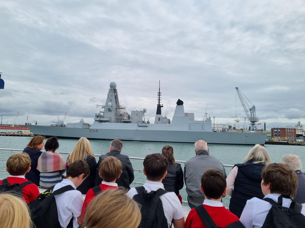 Year 5 Dorset Residential 2022, Day 3. Portsmouth Historic Dockyards. Harbour tour learning about 'His' Majesty's Royal Fleet. 

#dorset2022
