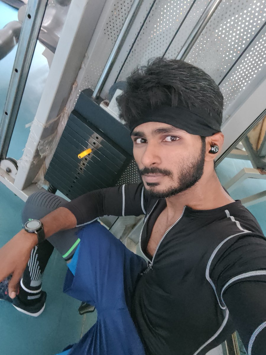 SrinivasFitness's tweet photo. Yet Another Good Recovery run
But a little longer than yesterday 💪🏽

Done with #65Mins of #Running 🏃🏾 https://t.co/vyKHnlZLHp