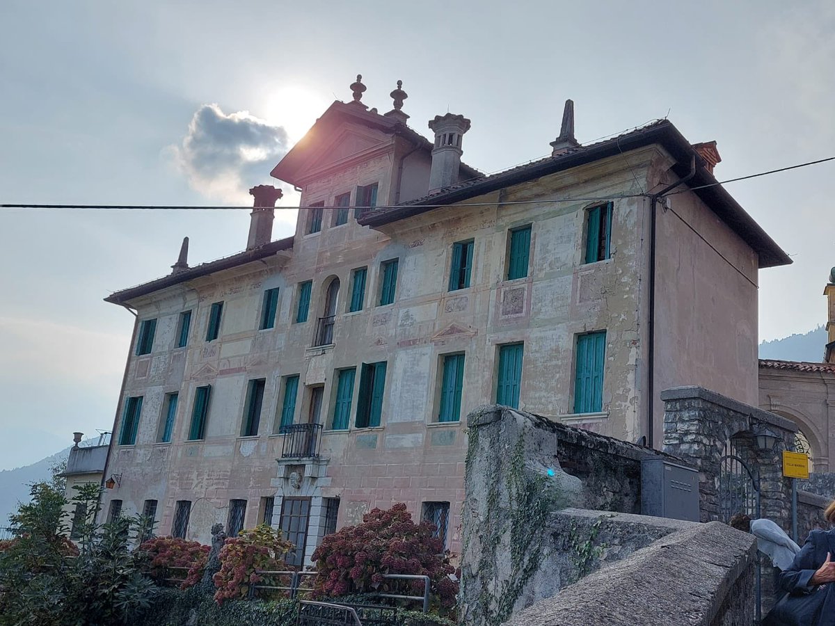 AmiciMuseiVe's tweet photo. Gli Amici dei Musei di Venezia in visita a Feltre e a Facen di Pedavena, dall’archeologia alla galleria Rizzarda al Museo dei Sogni, arte, cultura e sociale. https://t.co/hjTqyK5pwO