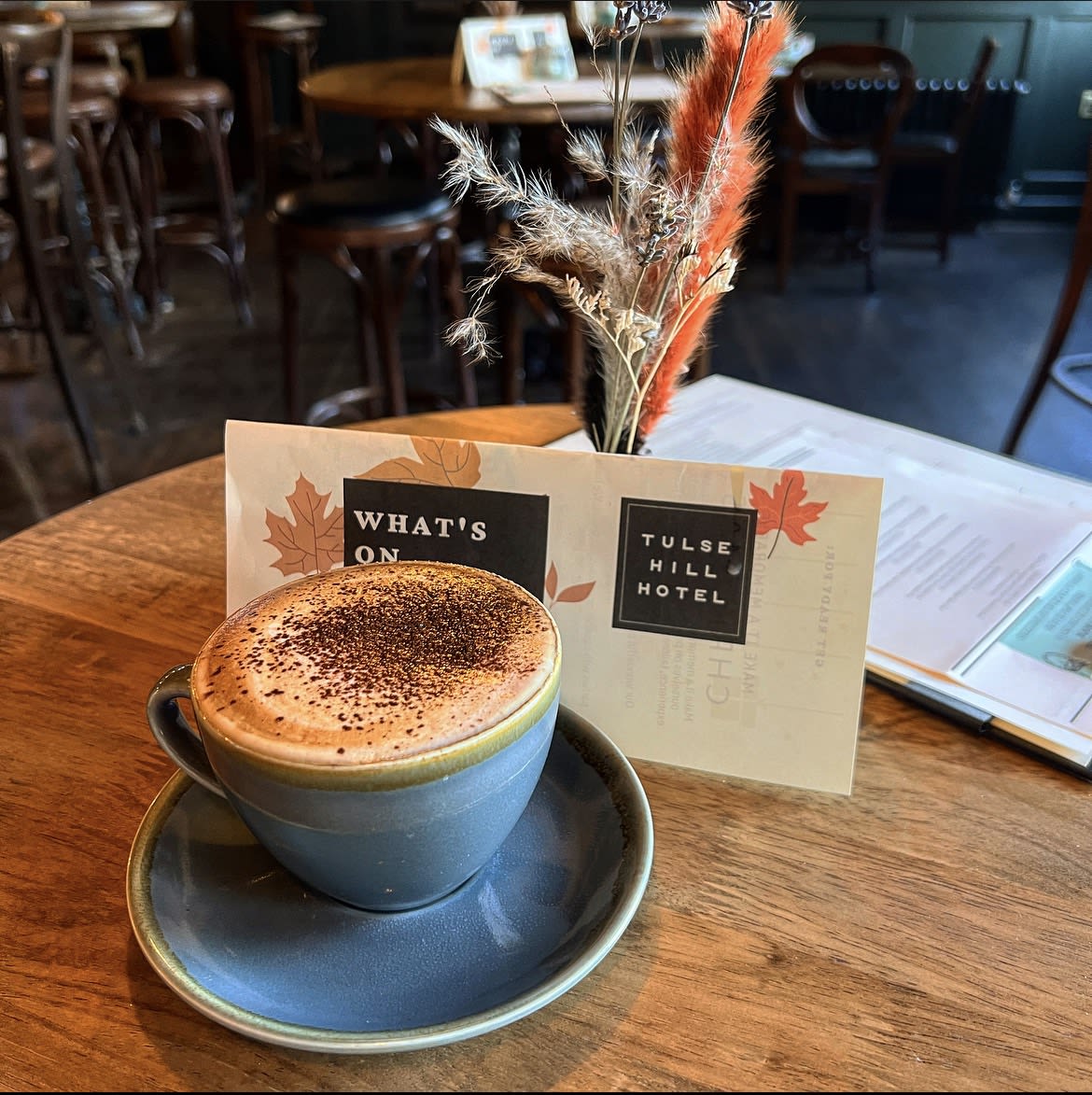 TulseHillHotel's tweet photo. ☕️ We serve coffee (and more) everyday from 8am! Come in and enjoy your mornings with us!
.
.
.
.
.
.
.
#tulsehillhotel #tulsehill #hernehill #brockwellpark #sunday #bestbeergarden #beergarden #bloodymary #coffee #mornings #southlondon #se24 #yourchoice #yourpub https://t.co/ORiYh9Esmw
