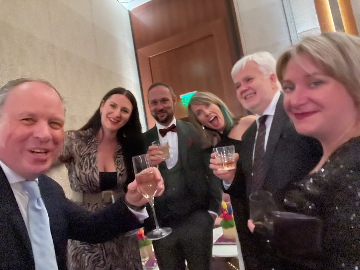RuudWJanssen's tweet photo. Congratulations to all @Events_Council Hall of leaders inductees. Special shoutout to my dear friend and perpetually rising star 💫 @kceluch go go go up the 🏔️ #imexamerica @MPI #DESIGNtoCHANGE #HORIZONSofCHANGE https://t.co/jCR87H5Z0g