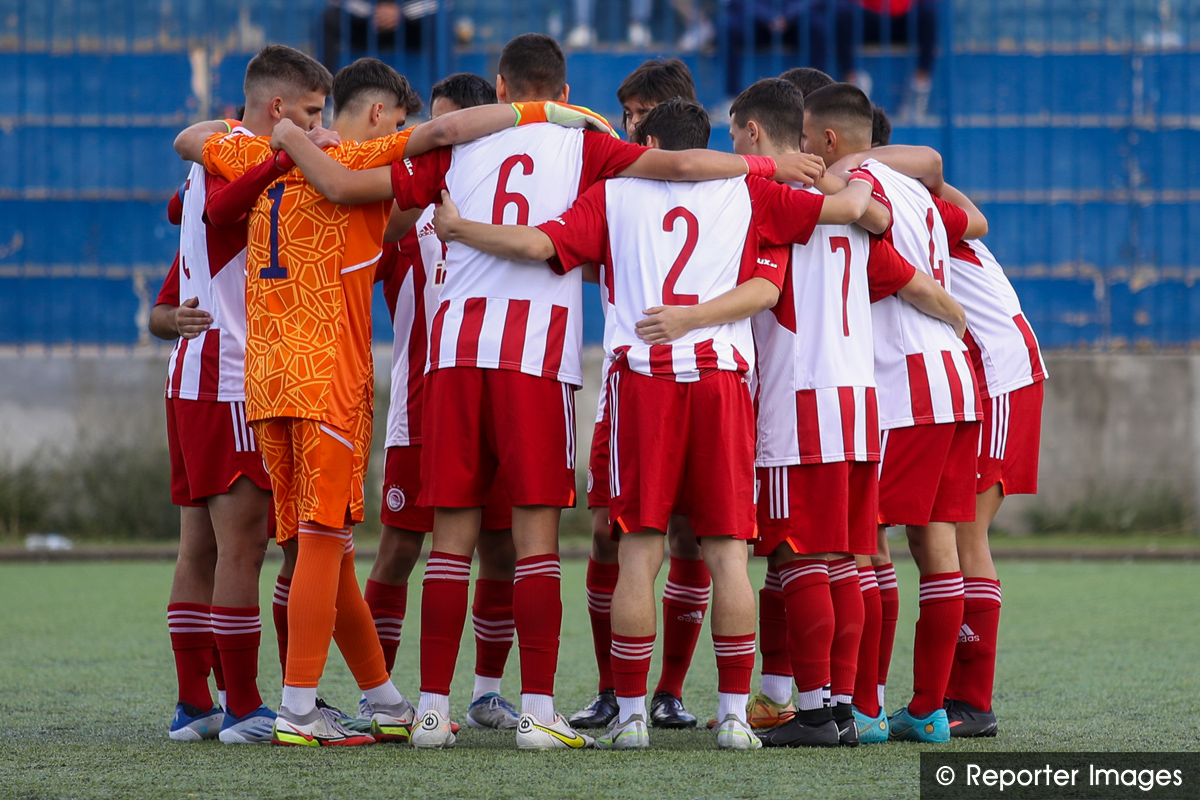 Super_League_GR's tweet photo. Απόλλων Σμύρνης-Ολυμπιακός 0-5 για το Πρωτάθλημα Super League K17 / Super League U17: Apollon Smyrnis-Olympiacos 0-5
#slgr #u17 #matchday4 #apololy #ApollonSmyrnis #Olympiacos #Football https://t.co/CFiU3rqmFG