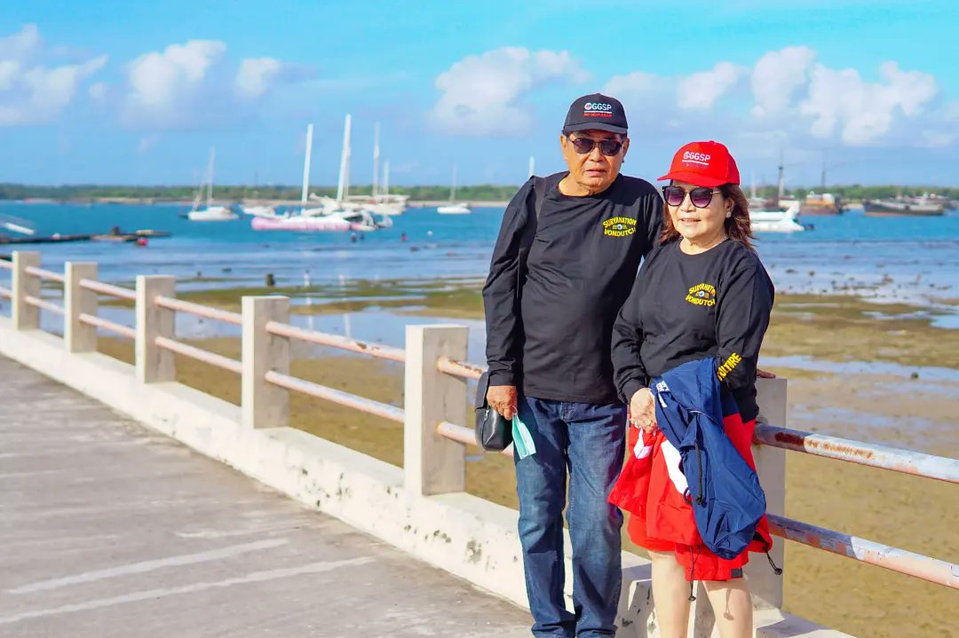 SunariTours's tweet photo. If one thing is for sure, it’s that you are going to take some photos of your adventure ⛵️

the excitement of the GGSP group tour to Bali with Sunari Bali Tour &amp; Travel https://t.co/XeQwE9puQa