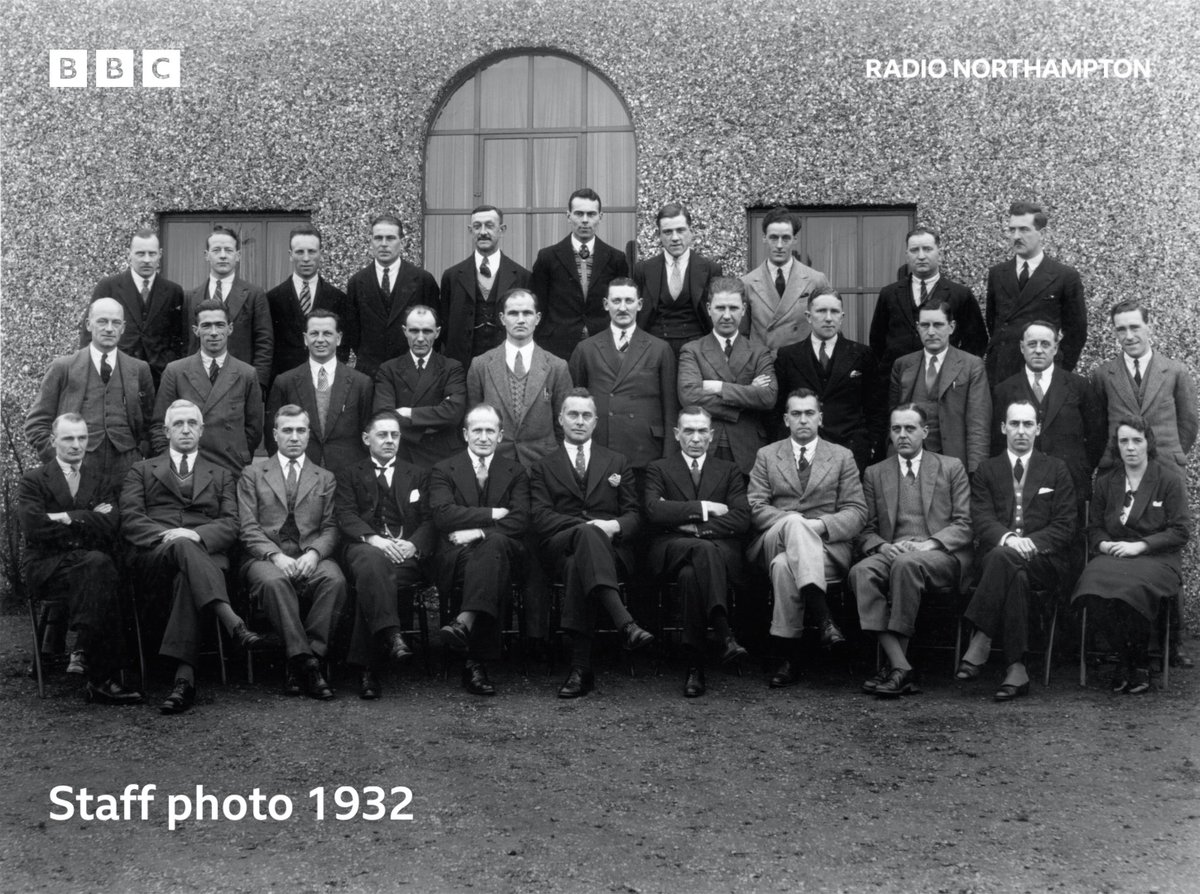 The site had more than 40 masts in its heyday. 

The signal was so strong in #Daventry, you could often hear the radio through a toaster, vacuum cleaner or metal railings!
#BBC100 <a href="/BBC/">BBC</a> #BoroughHill