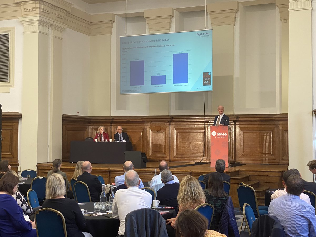 SOLLAadvice's tweet photo. Did you know the average age on inheritance is 62? Lord David Willetts of @resfoundation speaking at the #SOLLA National Conference. #LLLAS https://t.co/MrObLBHyu1