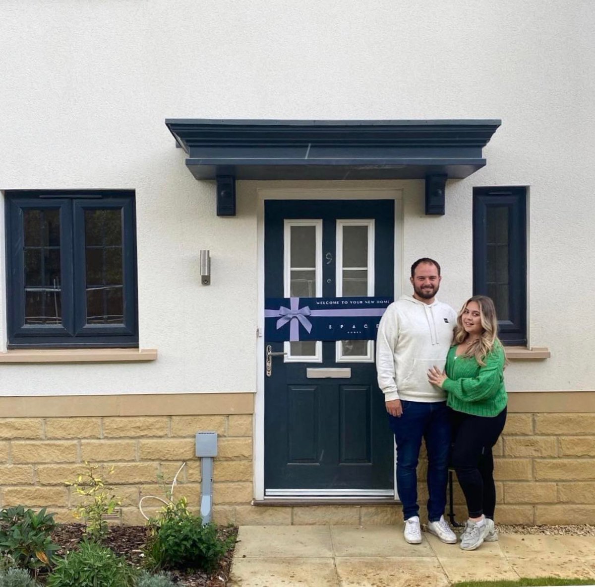 SpaceHomes_'s tweet photo. Say hello to all our new homeowners on the block 👋

Our sales team have been extremely busy these past few weeks, moving all their buyers in to their brand new Space Homes!

We hope you’ll join us in giving them a big warm welcome! https://t.co/hc7ZIeYivV