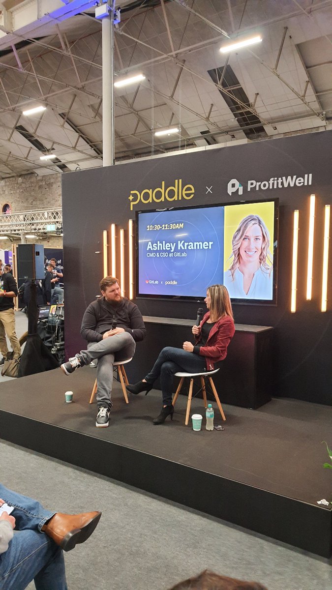 Big fan of Patrick Campbell founder of <a href="/ProfitWell/">ProfitWell by Paddle</a>. Who use the service?#saastock2022 #saas