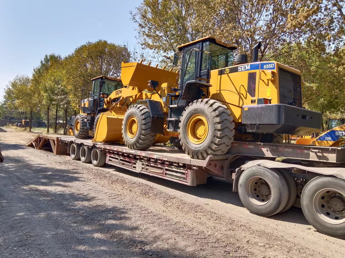 IreneLi62392206's tweet photo. SEM Wheel Loader
SEM636D&SEM655D
Ready to ship
Bolivia🚢🏖
#wheelloader #SEM #bolivia #Machine #loaders #SEM636D #SEM655D https://t.co/BRIq9skEjI