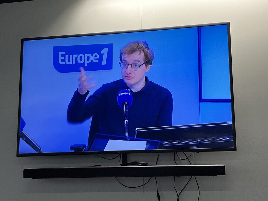 Mediawan (@mediawanfr) on Twitter photo Ce matin, le réalisateur #JeanBulot est au micro d'<a href="/Europe1/">Europe 1</a> dans #CultureMédias avec <a href="/PhilippeVandel/">Philippe Vandel</a> pour nous parler du film documentaire "Avant la catastrophe" 🎙️
📺 #Inédit le 21/10 à 20h40 sur <a href="/TLHTV/">Toute l'Histoire</a> Ce matin, le réalisateur #JeanBulot est au micro d'<a href="/Europe1/">Europe 1</a> dans #CultureMédias avec <a href="/PhilippeVandel/">Philippe Vandel</a> pour nous parler du film documentaire "Avant la catastrophe" 🎙️
📺 #Inédit le 21/10 à 20h40 sur <a href="/TLHTV/">Toute l'Histoire</a>