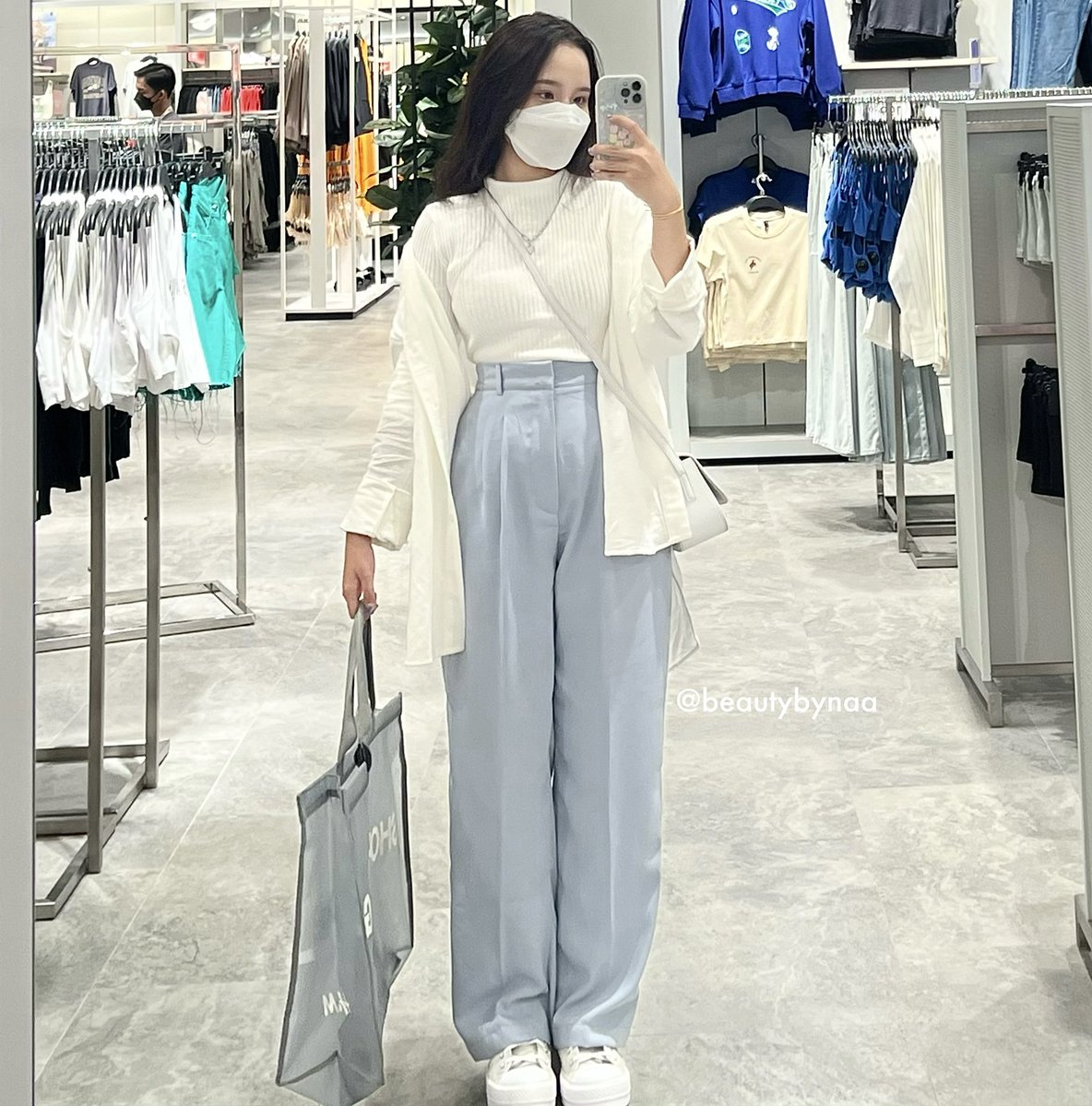 beautybynaa's tweet photo. Rekomendasi outfit casual for hangout or ngedate! 🧸🎀 

a thread ㅡ ♡✧˖° https://t.co/6w55ybhAnd