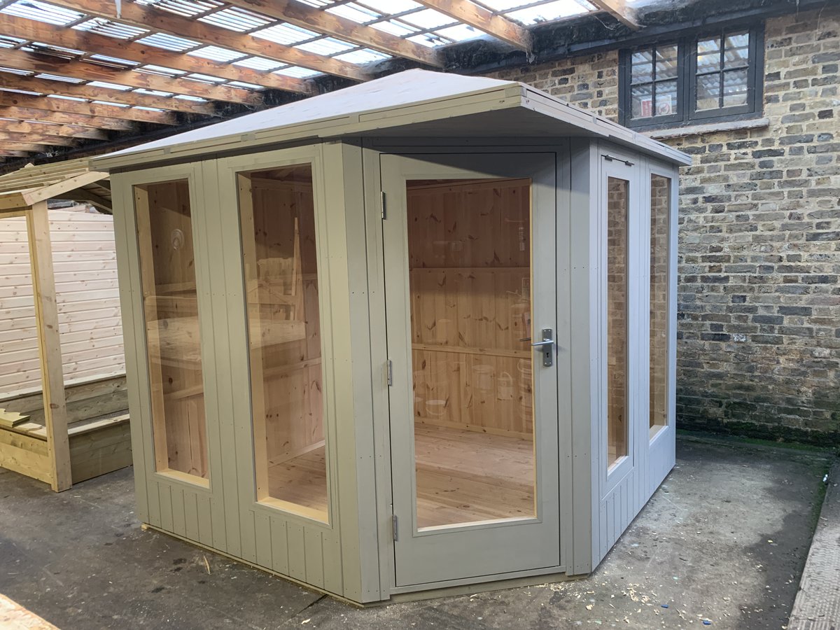 414fencing's tweet photo. Bespoke corner summerhouse ready to go. On installation it will have felt fitted to the roof. Our sheds and summerhouses can be made to suit awkward spaces. #sheds #summerhousestyle #summerhouse #gardens #landscaping #harlow #essex #hertfordshire #london #fencing https://t.co/5GDCESX2v1